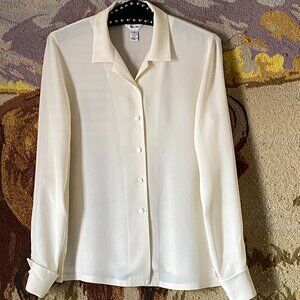 Talbots Pure Silk Pet Sz 6 Blouse Button Up Shirt Ivory Long Sleeve